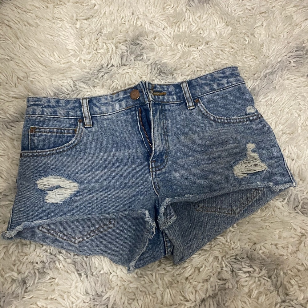 Billabong shorts LIKE NEW
